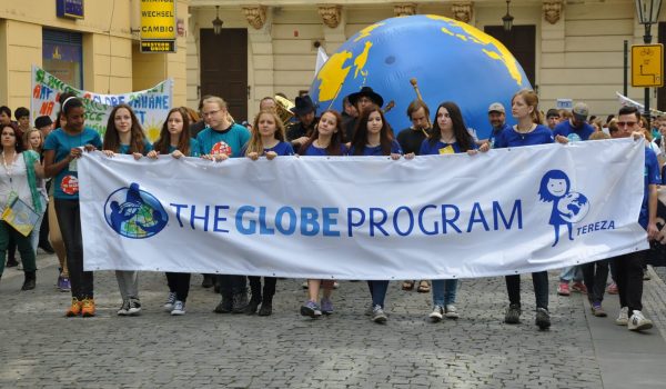 GLOBE-Games-2015-parade5