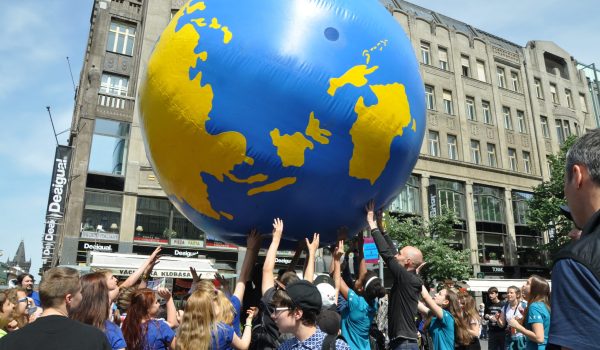 GLOBE-Games-2015-parade6